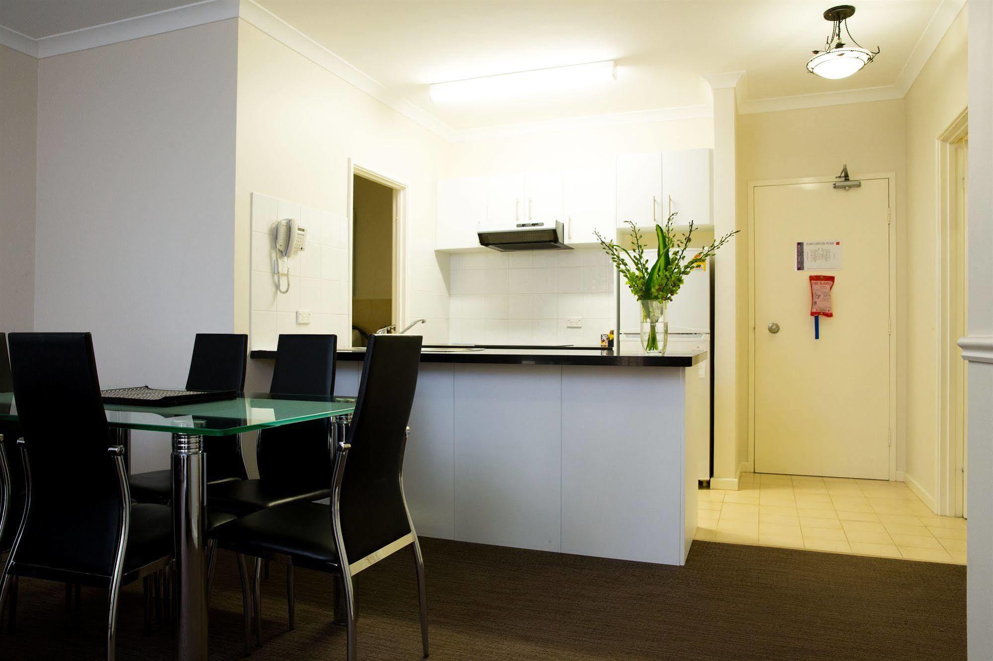 Regal Apartments Perth Eksteriør bilde